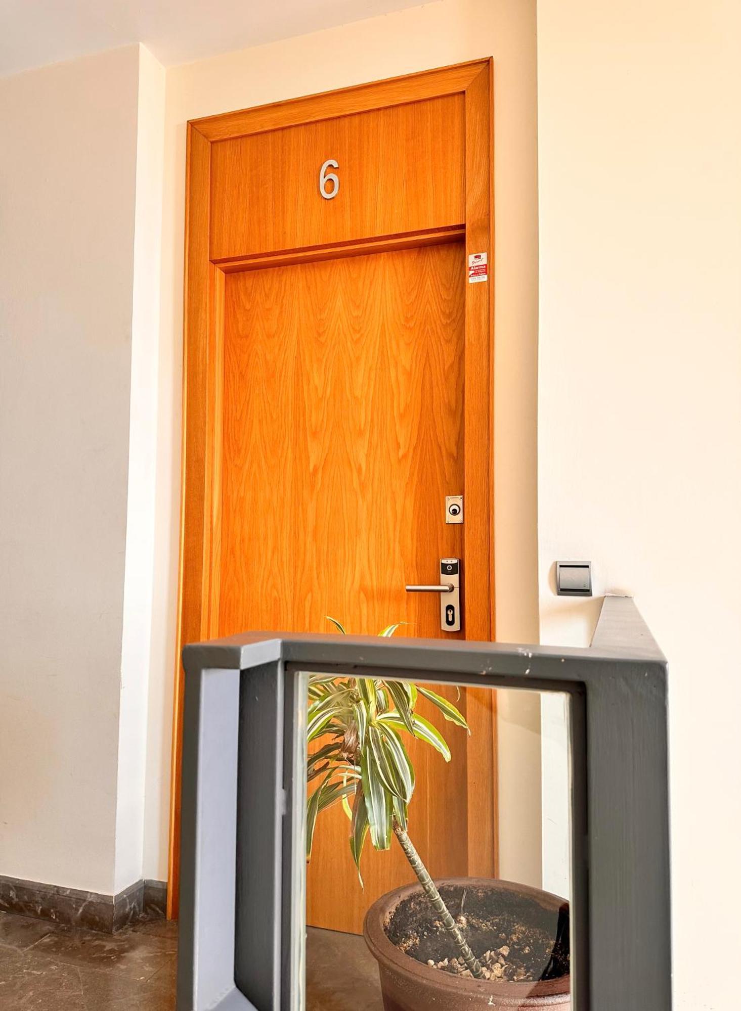 Penthouse Near Cathedral Private Rooftop Private Parking Siviglia Esterno foto