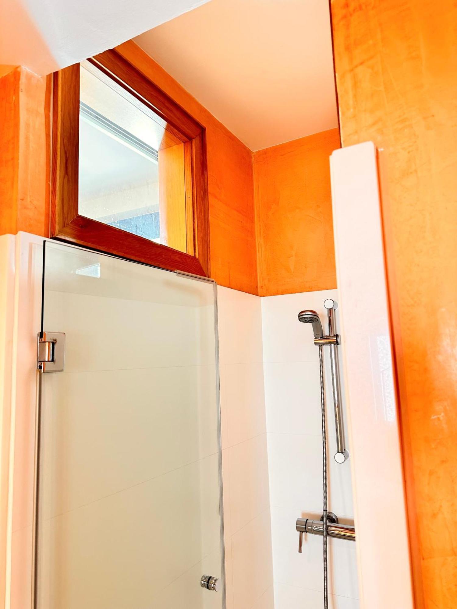 Penthouse Near Cathedral Private Rooftop Private Parking Siviglia Esterno foto